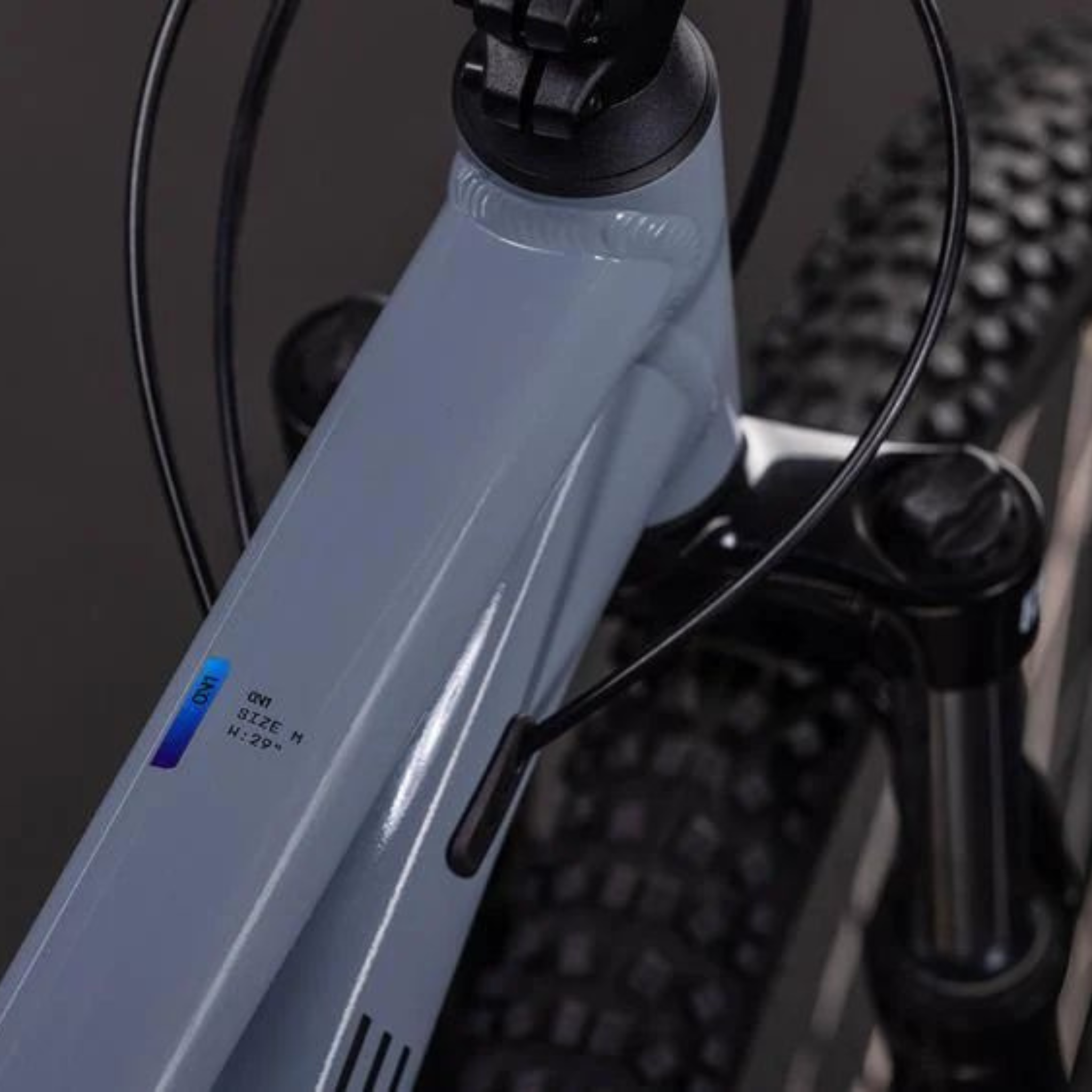 CUBE AIM ONE SMOKE & BLACK 2026