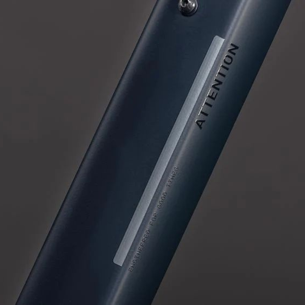 CUBE ATTENTION PRO NIGHT & BLACK